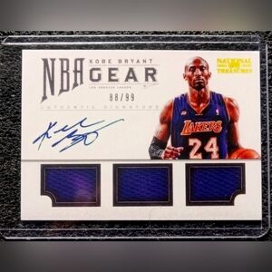 🔥💯 Kobe Bryant Lakers NBA Gear Autograph Card Card Mint Condition!!